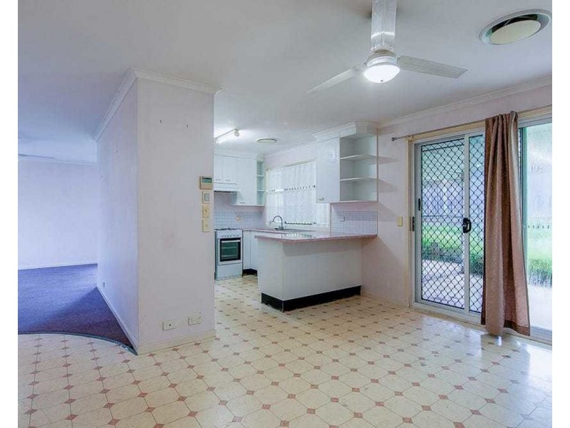 9 Melnik Drive, Loganlea QLD 4131