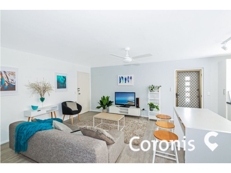 1/25 Imperial Parade, Labrador QLD 4215