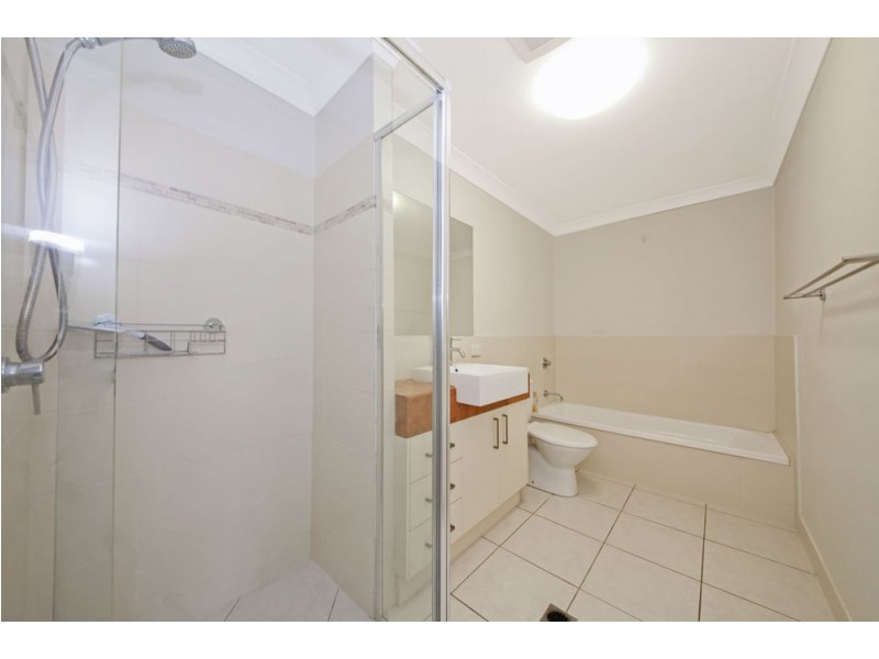 2/26-28 Laughlin St, Kingston QLD 4114