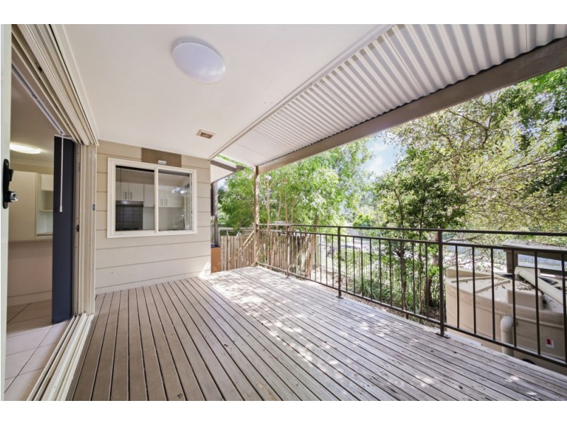 2/26-28 Laughlin St, Kingston QLD 4114