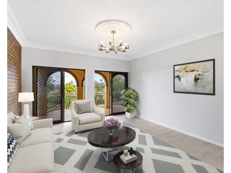 1 Akora Street, Macgregor QLD 4109