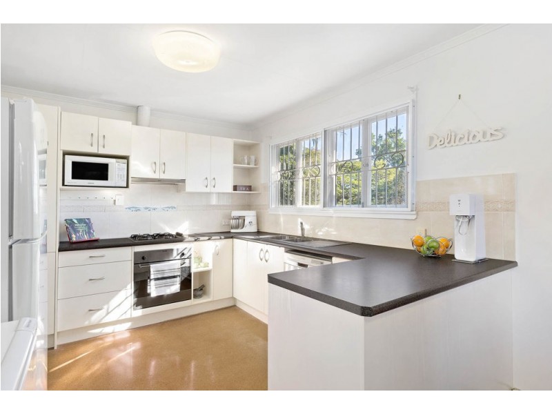 270 Mount Gravatt-Capalaba Road, Wishart QLD 4122