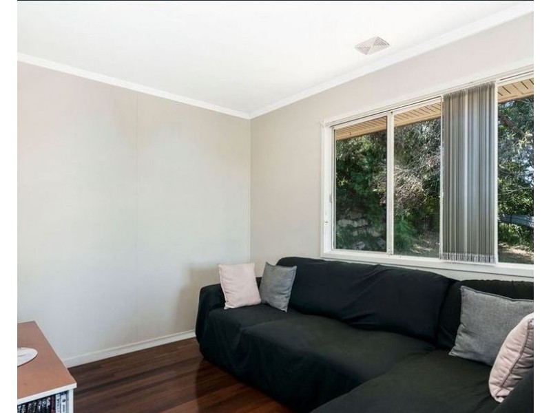 6 Perth St, Kingston QLD 4114