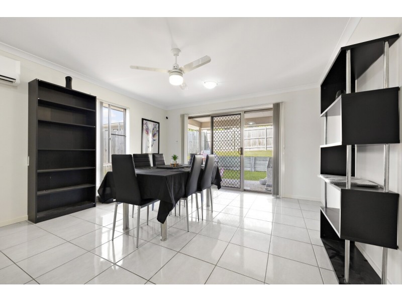 64 Grand Terrace, Waterford QLD 4133