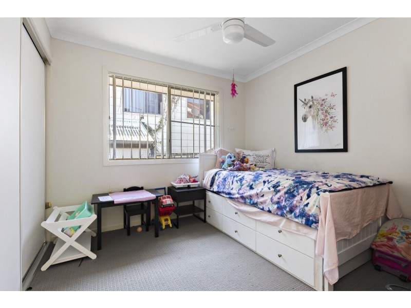 64 Grand Terrace, Waterford QLD 4133