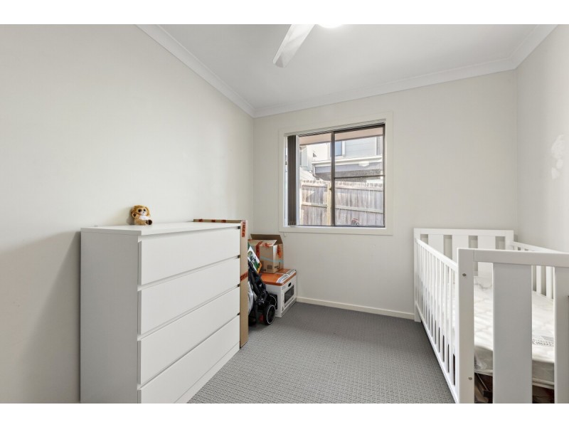 64 Grand Terrace, Waterford QLD 4133