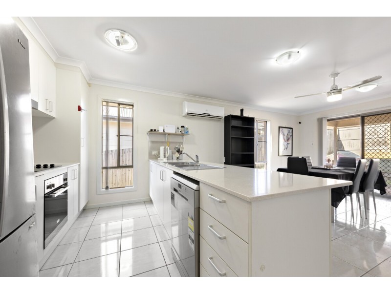 64 Grand Terrace, Waterford QLD 4133