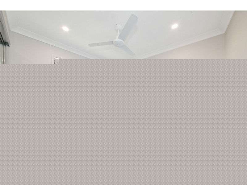 8 Cedarvale Street, South Ripley QLD 4306