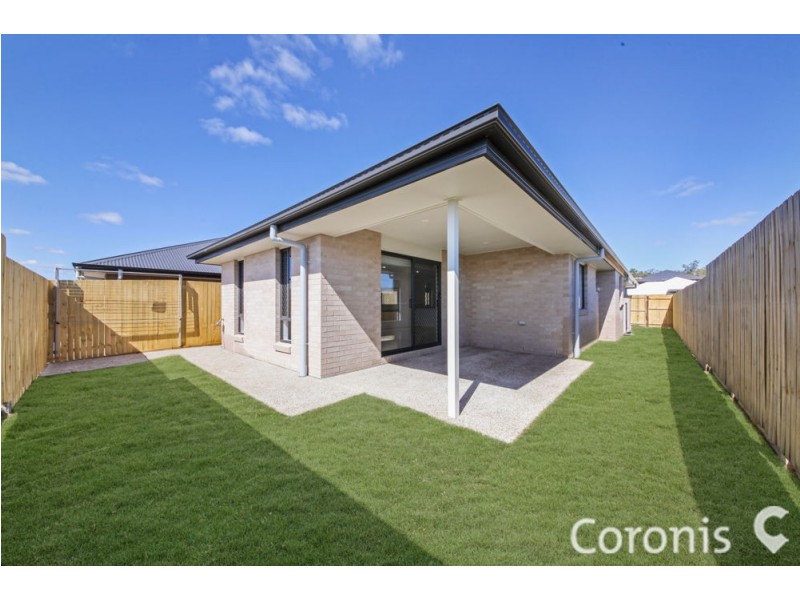 8 Cedarvale Street, South Ripley QLD 4306