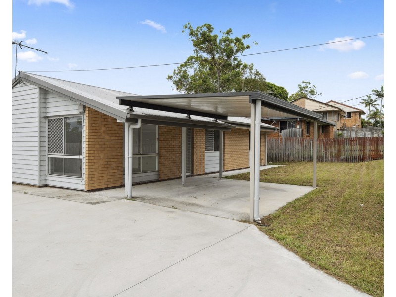 30 Anchusa St, Kingston QLD 4114