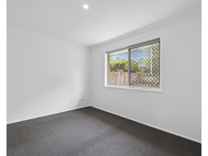 30 Anchusa St, Kingston QLD 4114