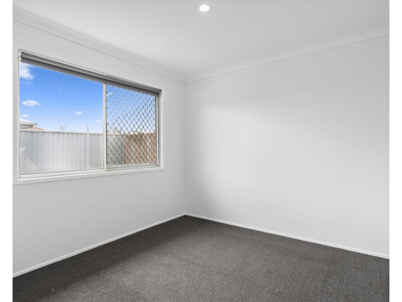 30 Anchusa St, Kingston QLD 4114