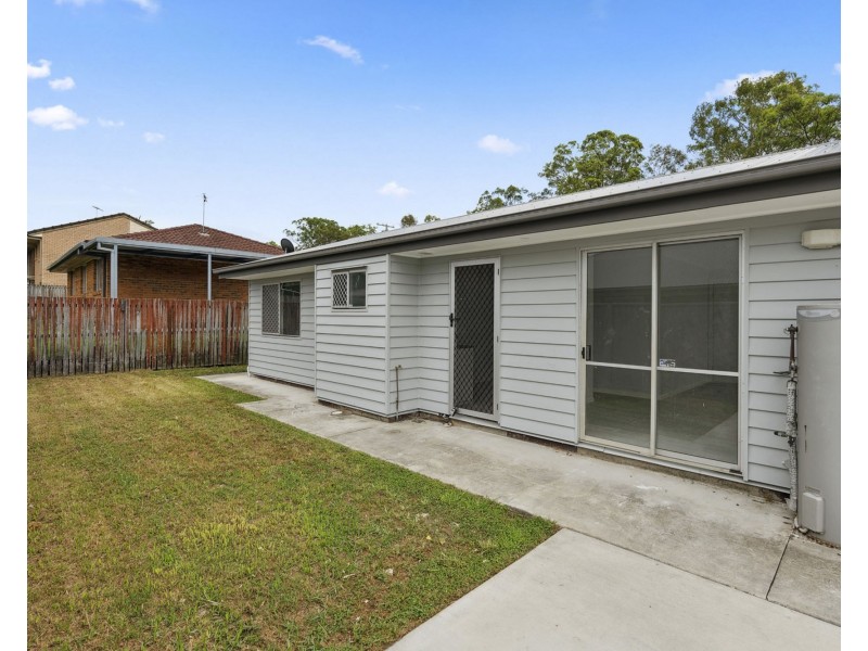 30 Anchusa St, Kingston QLD 4114