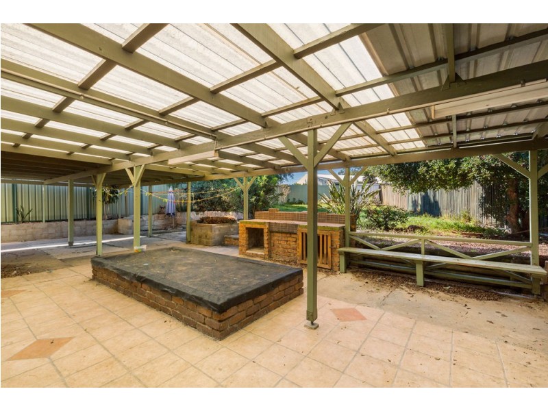 1 Hinchinbrook Avenue, Bethania QLD 4205