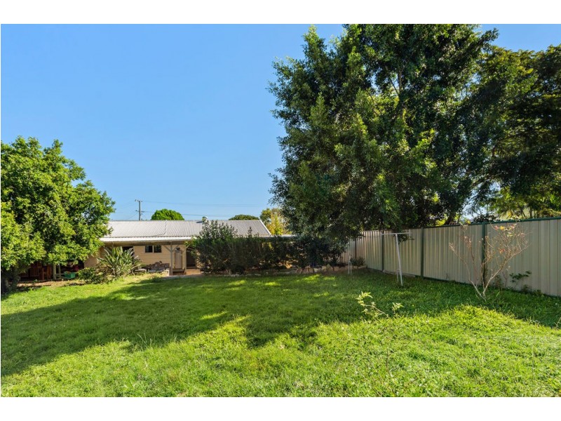 1 Hinchinbrook Avenue, Bethania QLD 4205