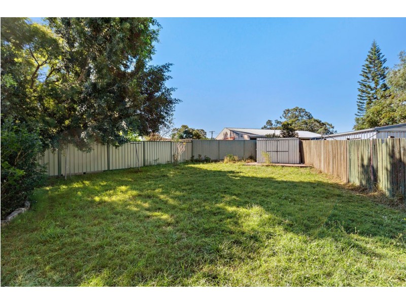 1 Hinchinbrook Avenue, Bethania QLD 4205