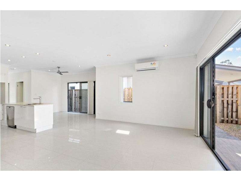 16 Diligent Street, Runcorn QLD 4113