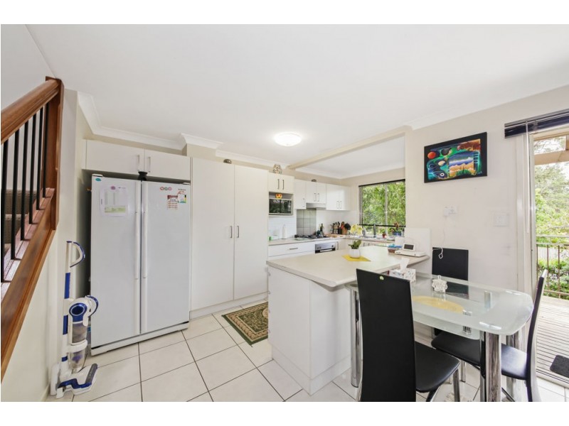 2/26-28 Laughlin Street, Kingston QLD 4114