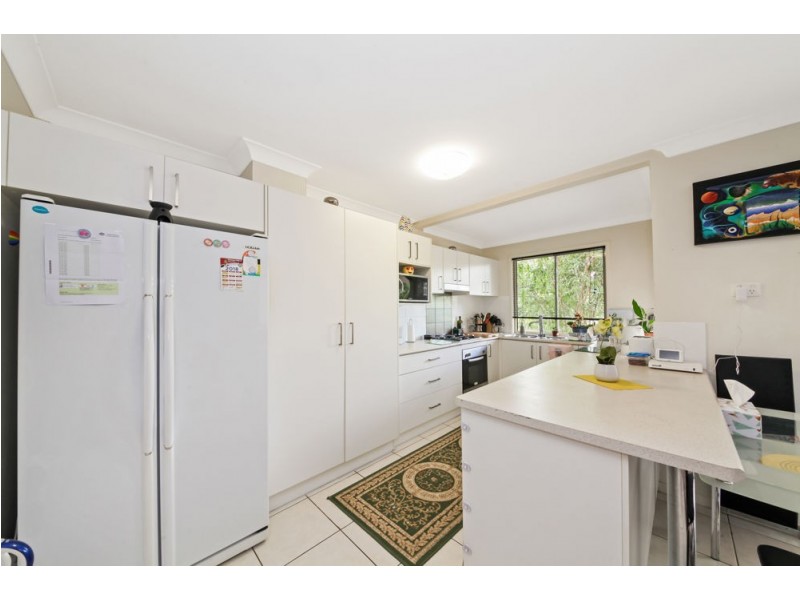 2/26-28 Laughlin Street, Kingston QLD 4114