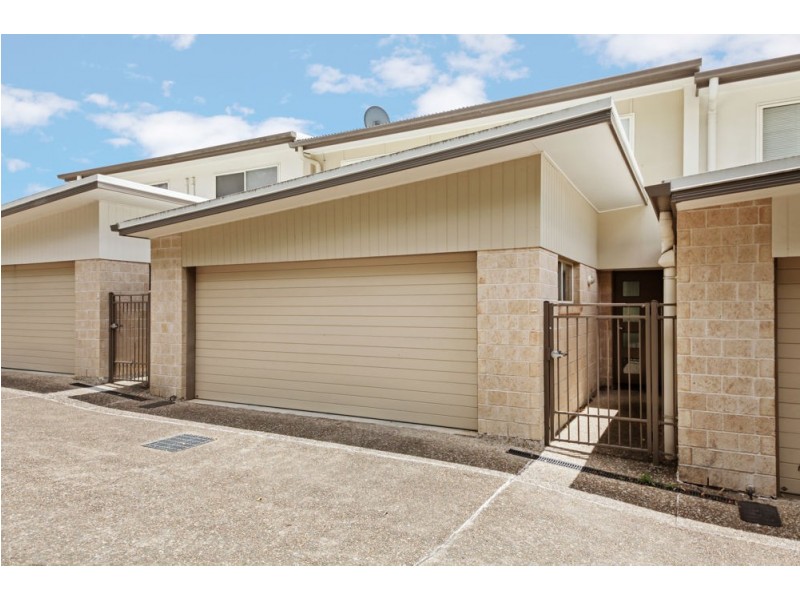 2/26-28 Laughlin Street, Kingston QLD 4114