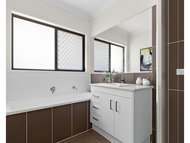 44 Lowthers Street, Yarrabilba QLD 4207