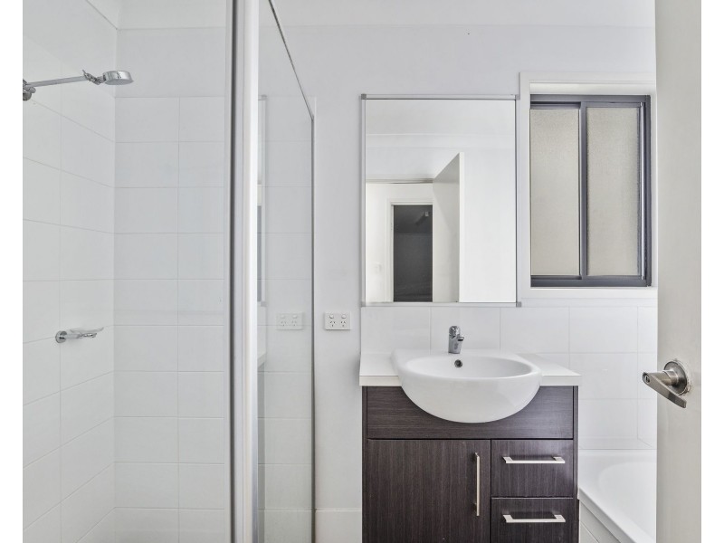 18 Tappen Street, Yarrabilba QLD 4207