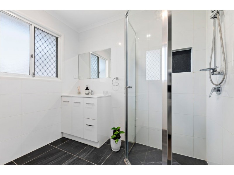 207 Fryar Road, Eagleby QLD 4207