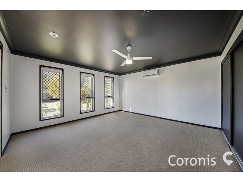 25 Elkins Street, Pacific Pines QLD 4211