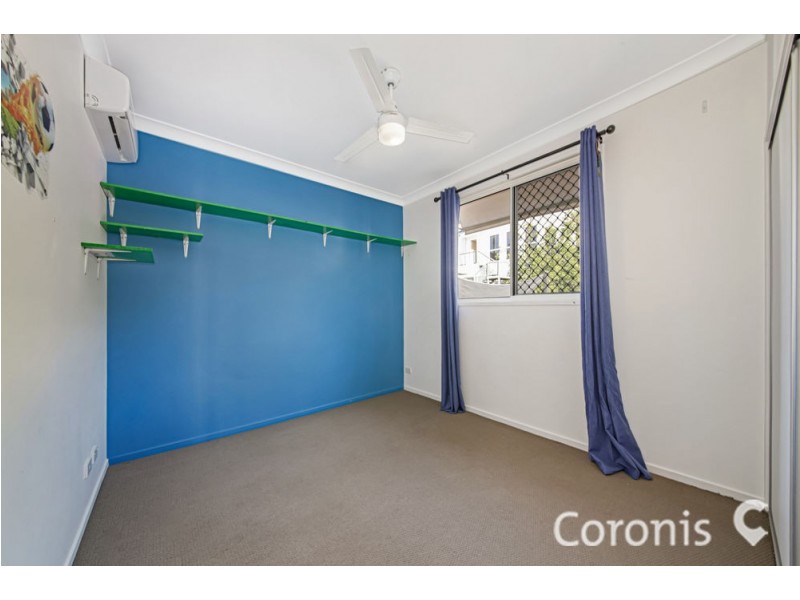 25 Elkins Street, Pacific Pines QLD 4211