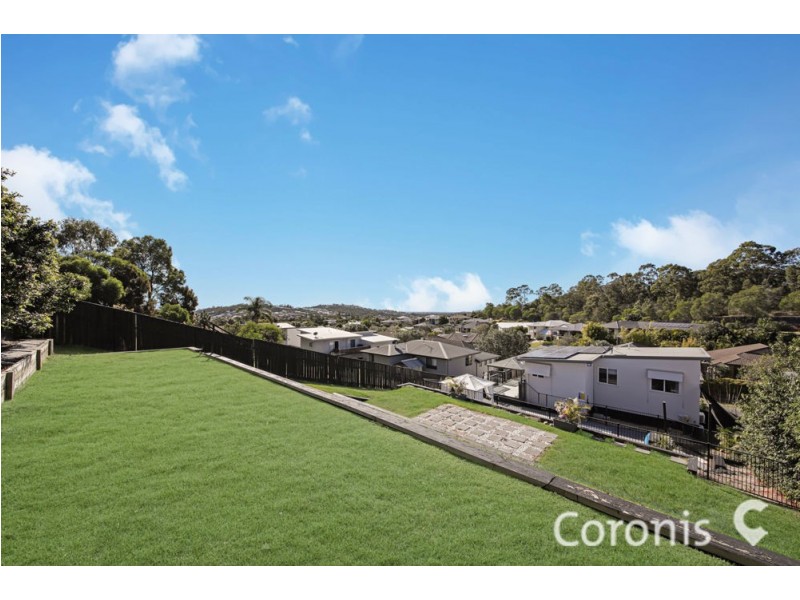 25 Elkins Street, Pacific Pines QLD 4211