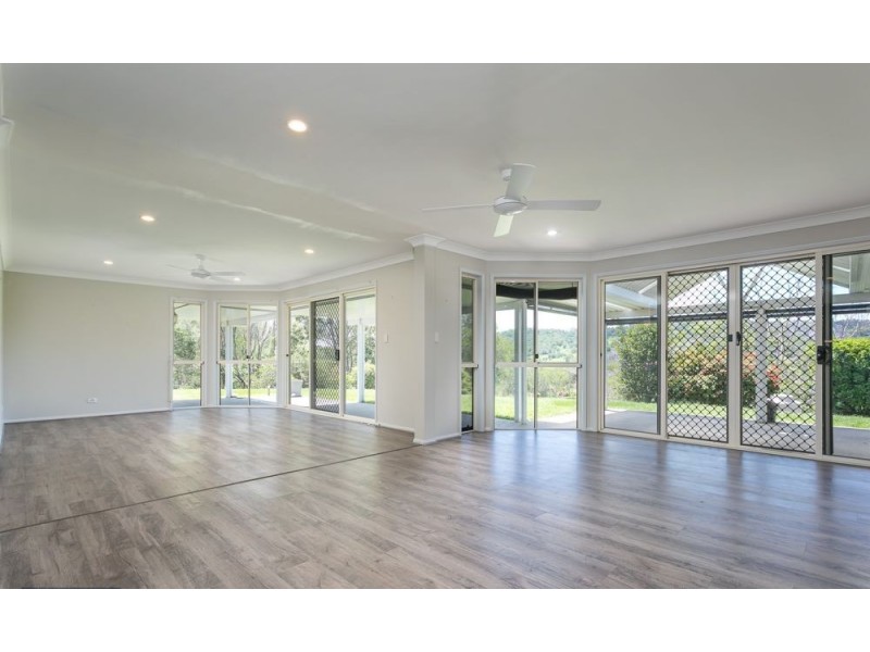 2/130 Thomsons Road, Kingsholme QLD 4208