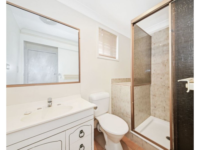 14 Edgelhill Cresent, Springwood QLD 4127