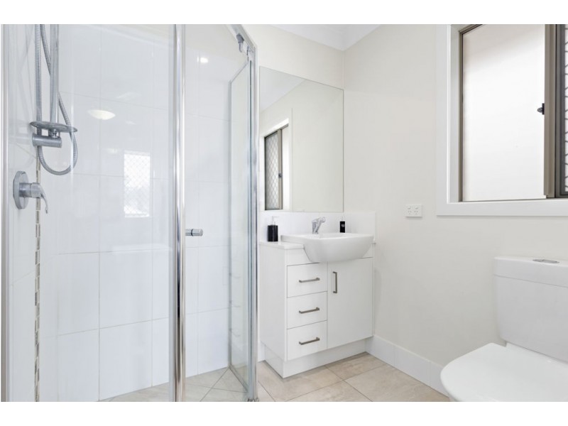 24 Malachite Drive, Logan Reserve QLD 4133