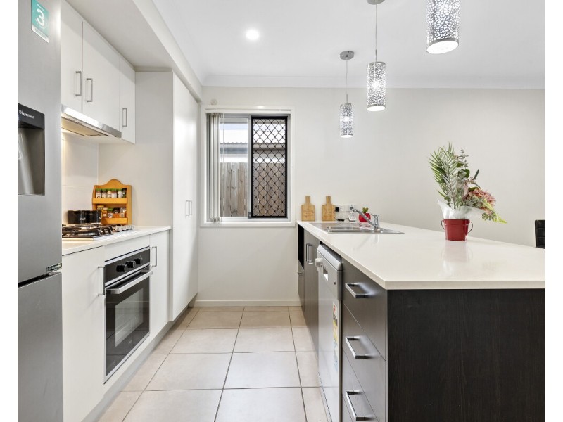 5 Mount Ballow Street, Park Ridge QLD 4125