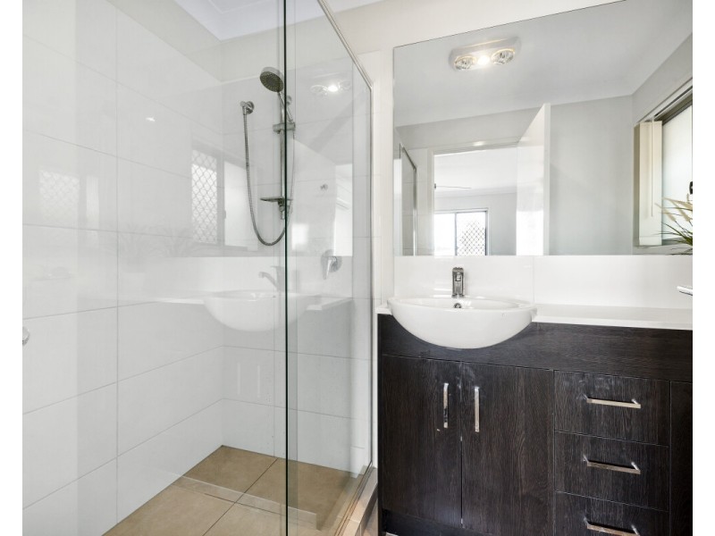 5 Mount Ballow Street, Park Ridge QLD 4125