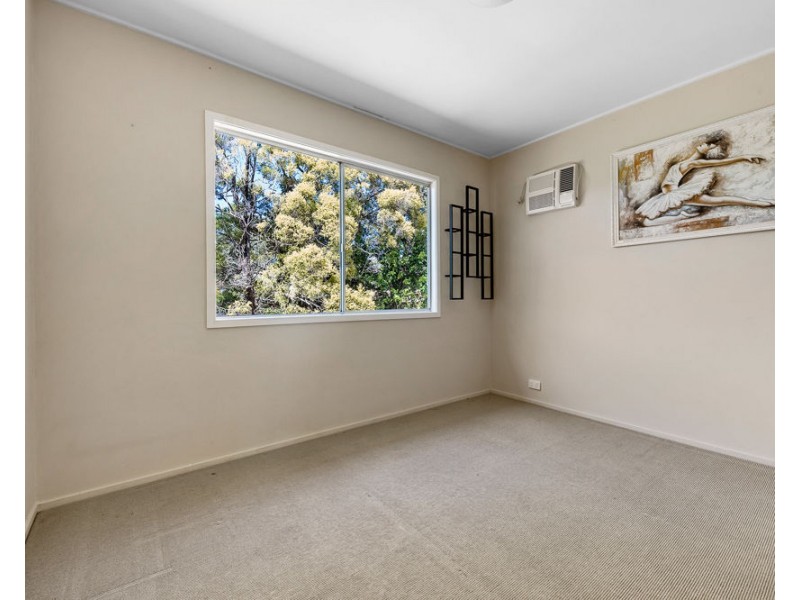 27 Redford Street, Kingston QLD 4114