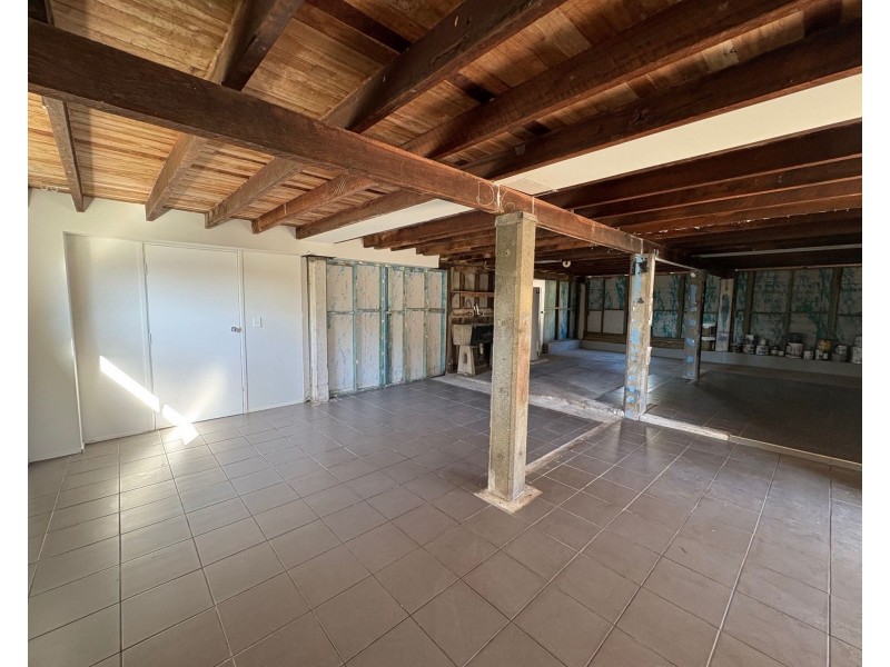 27 Redford Street, Kingston QLD 4114