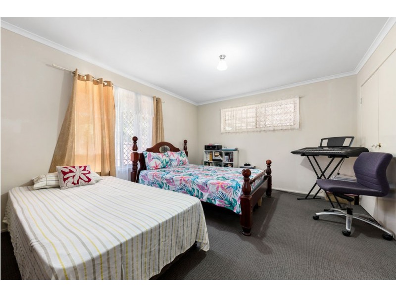 21 Royal Parade, Slacks Creek QLD 4127