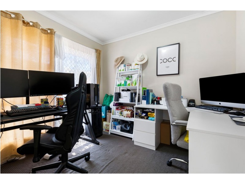 21 Royal Parade, Slacks Creek QLD 4127