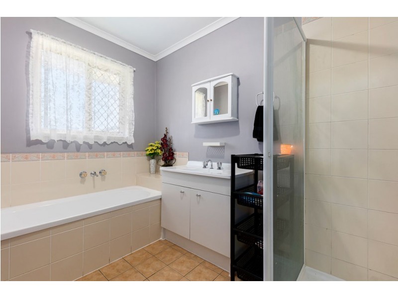 21 Royal Parade, Slacks Creek QLD 4127