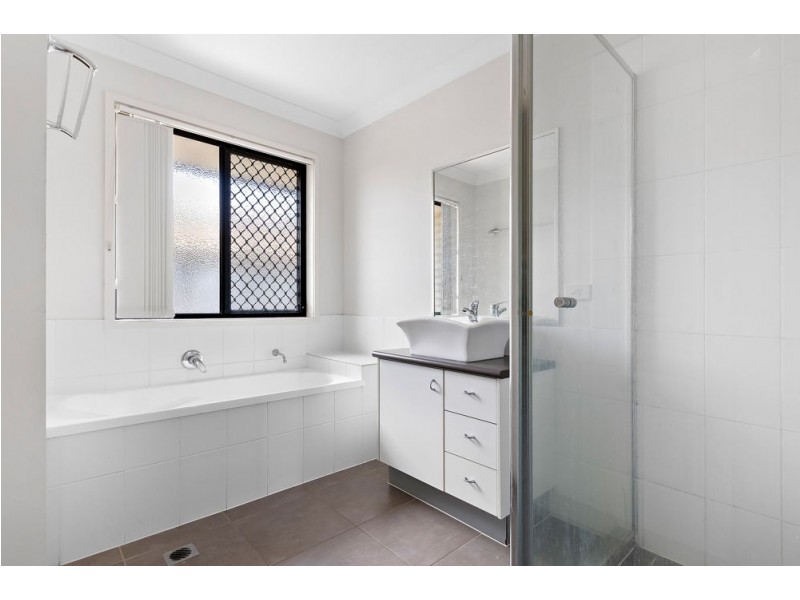 120 First Avenue, Marsden QLD 4132