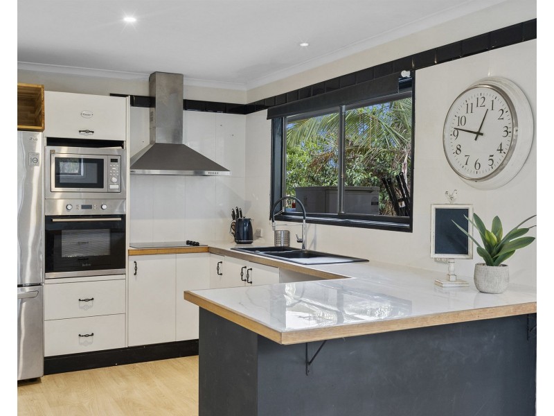 10 Bronte Place, Eight Mile Plains QLD 4113