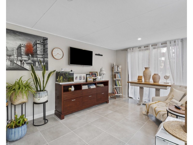 10 Bronte Place, Eight Mile Plains QLD 4113