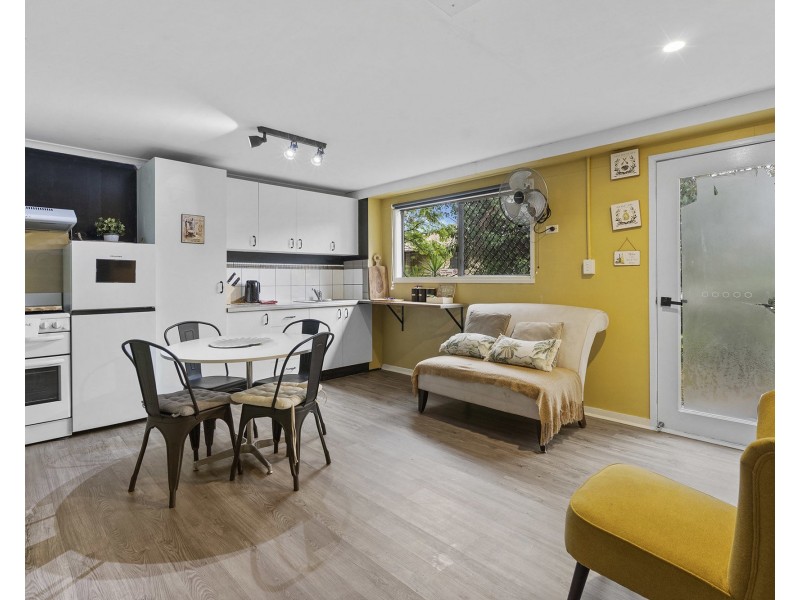 10 Bronte Place, Eight Mile Plains QLD 4113