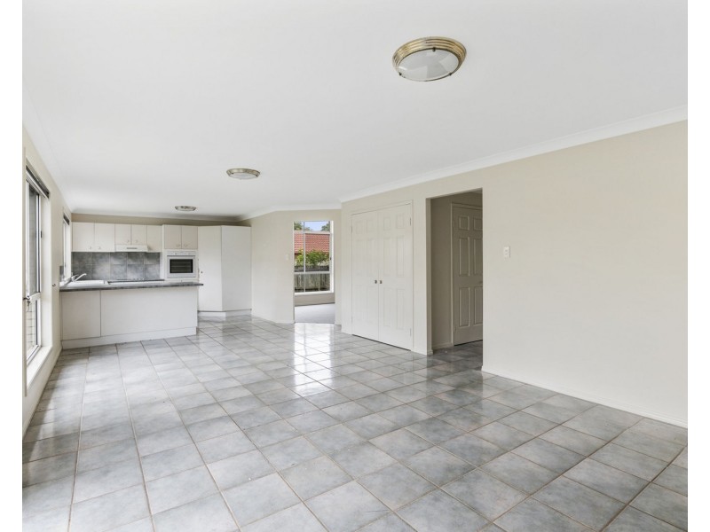 117 Lancaster Circt, Stretton QLD 4116