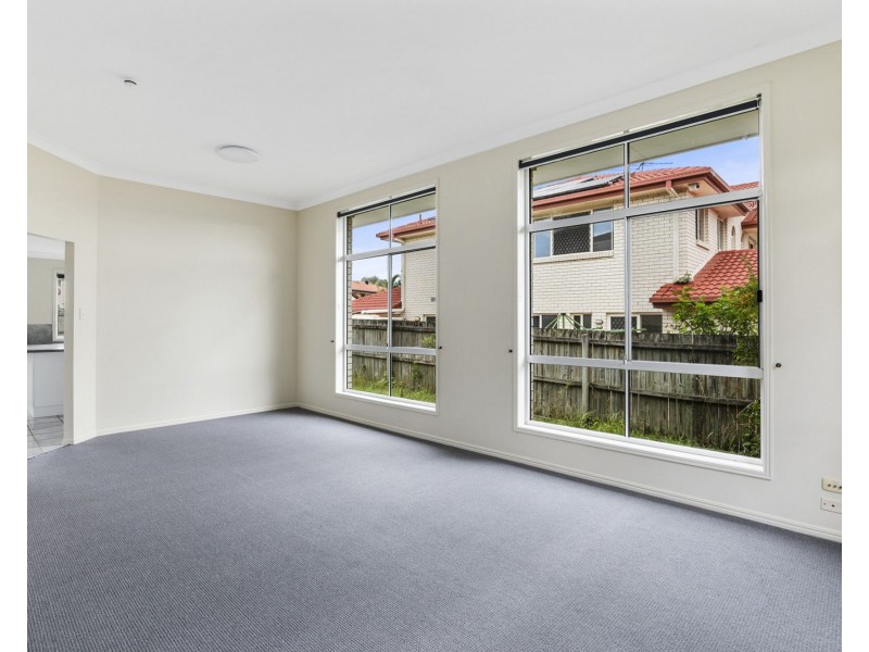 117 Lancaster Circt, Stretton QLD 4116