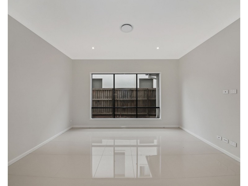 12 Parolin Pde, Rochedale QLD 4123