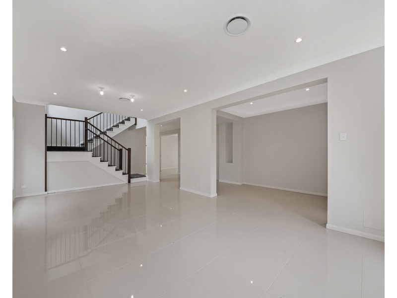 12 Parolin Pde, Rochedale QLD 4123