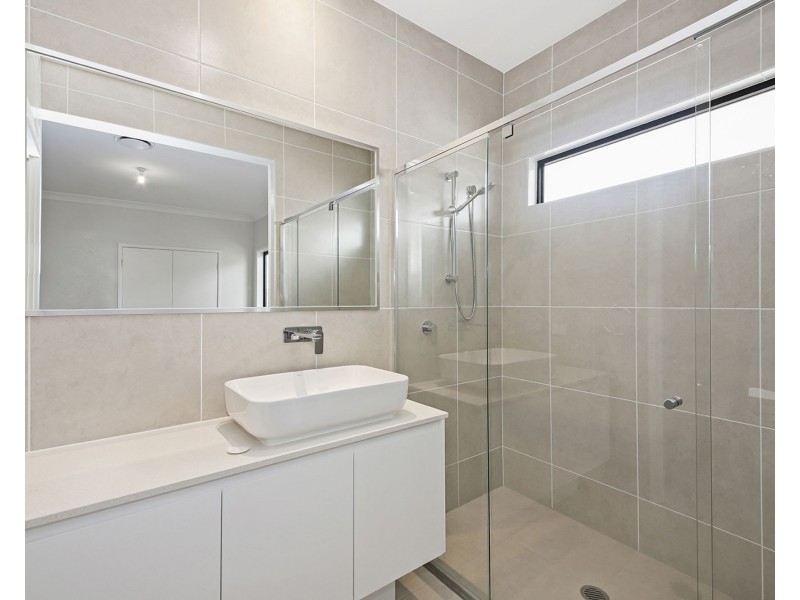 12 Parolin Pde, Rochedale QLD 4123