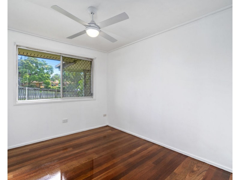 5 Saverin Rd, Eagleby QLD 4207